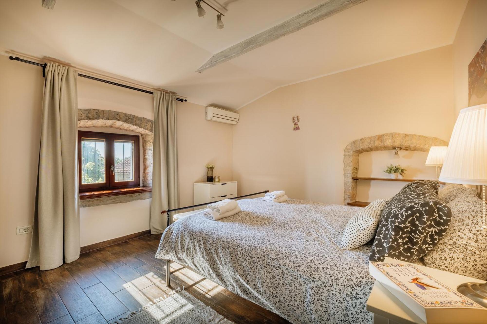 Apartments Mirna Stress Free Babici Exterior foto